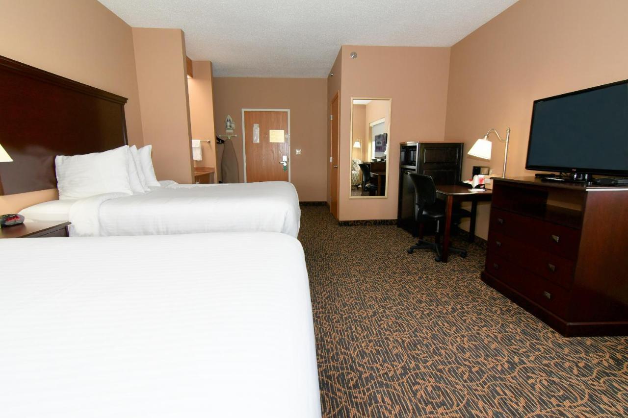 Cobblestone Inn & Suites - Denison | Majestic Hills Exterior foto